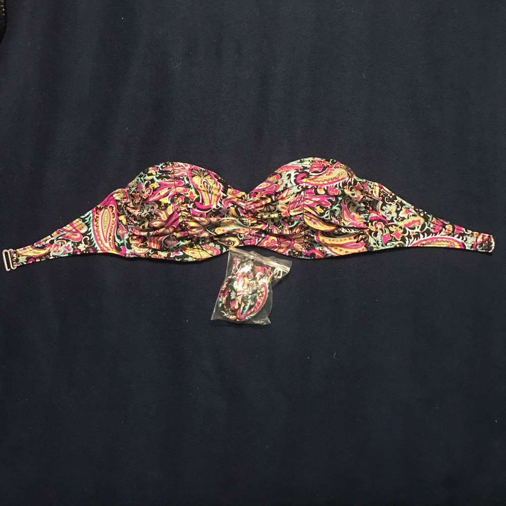 Billabong paisley bikini top